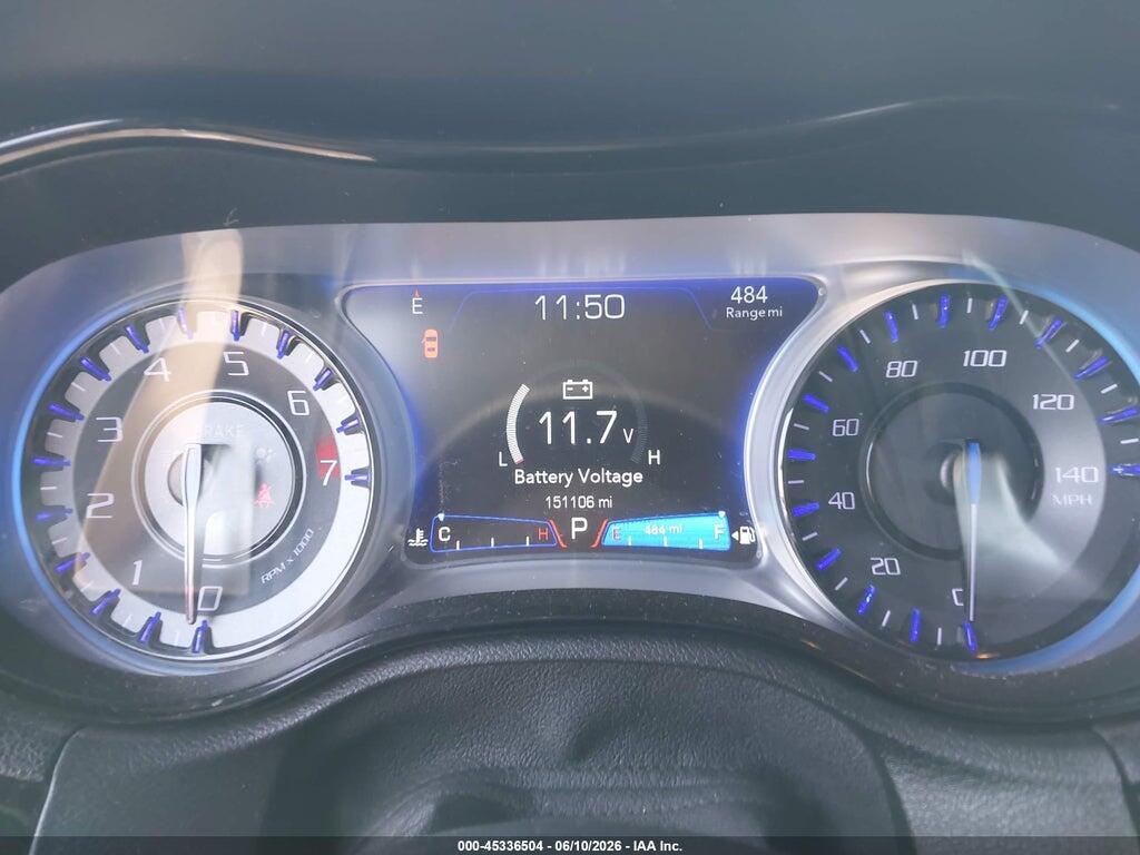 2C3CCABG8HH664675 2017 CHRYSLER 300 photo no. 7