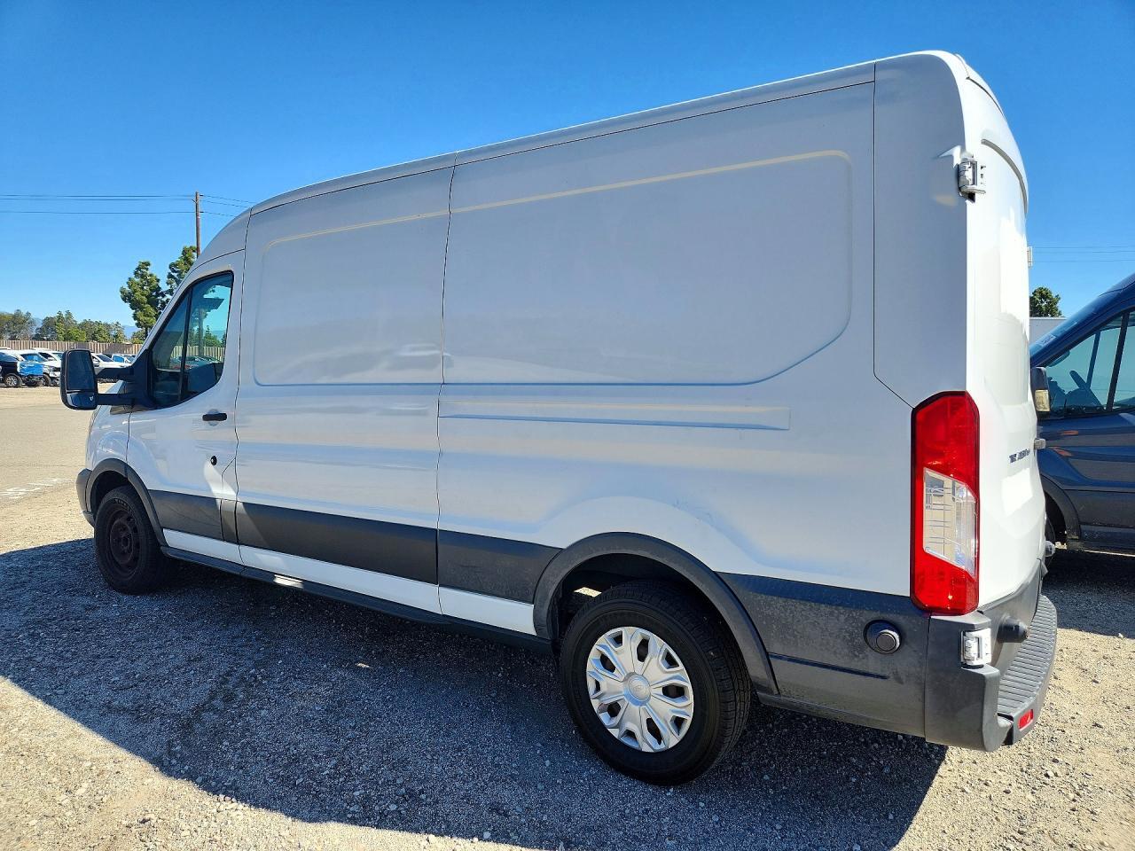 2016 FORD TRANSIT T-150 — Фото 2 из 14