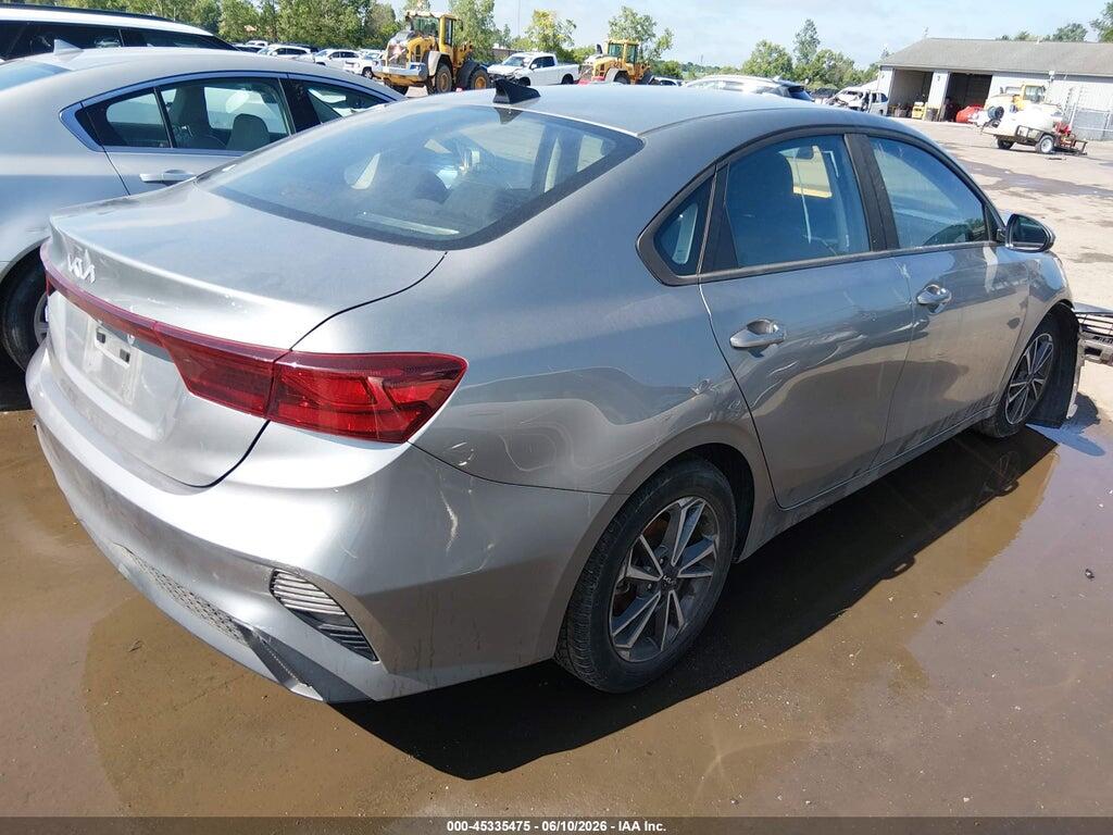 3KPF24AD8PE517626 2023 KIA FORTE photo no. 4