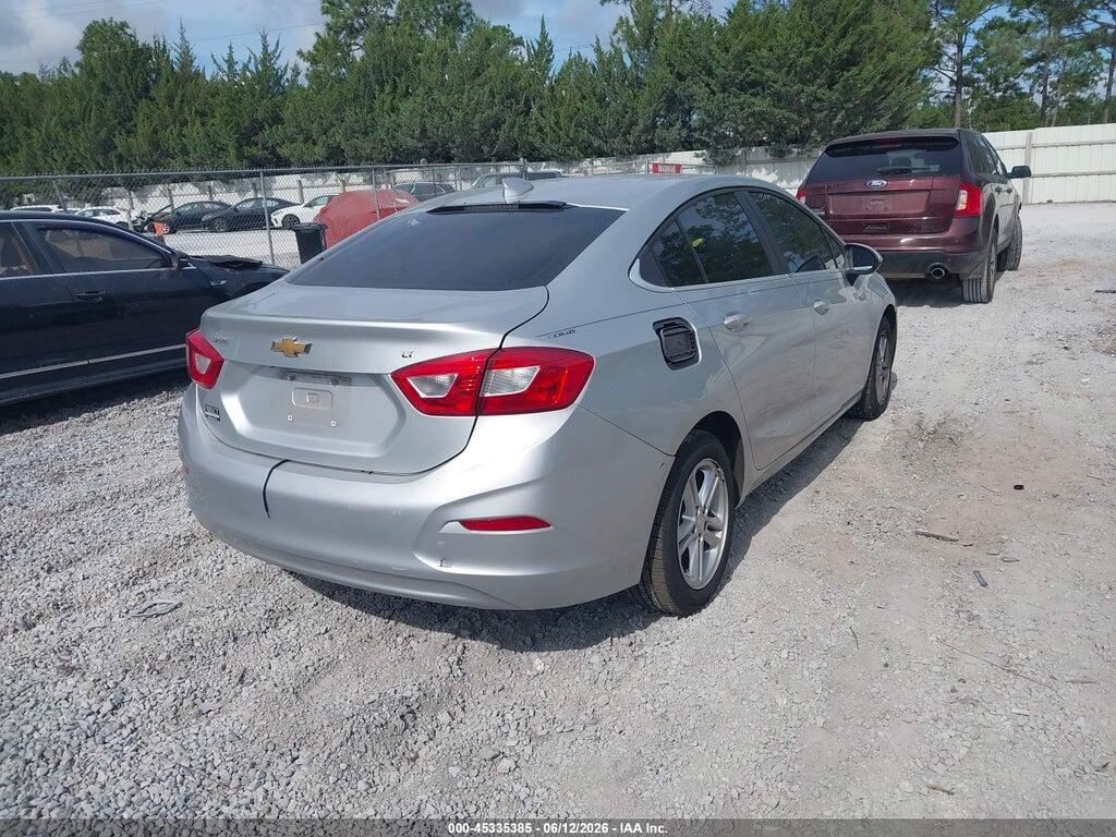1G1BE5SM1J7152605 2018 CHEVROLET CRUZE photo no. 4