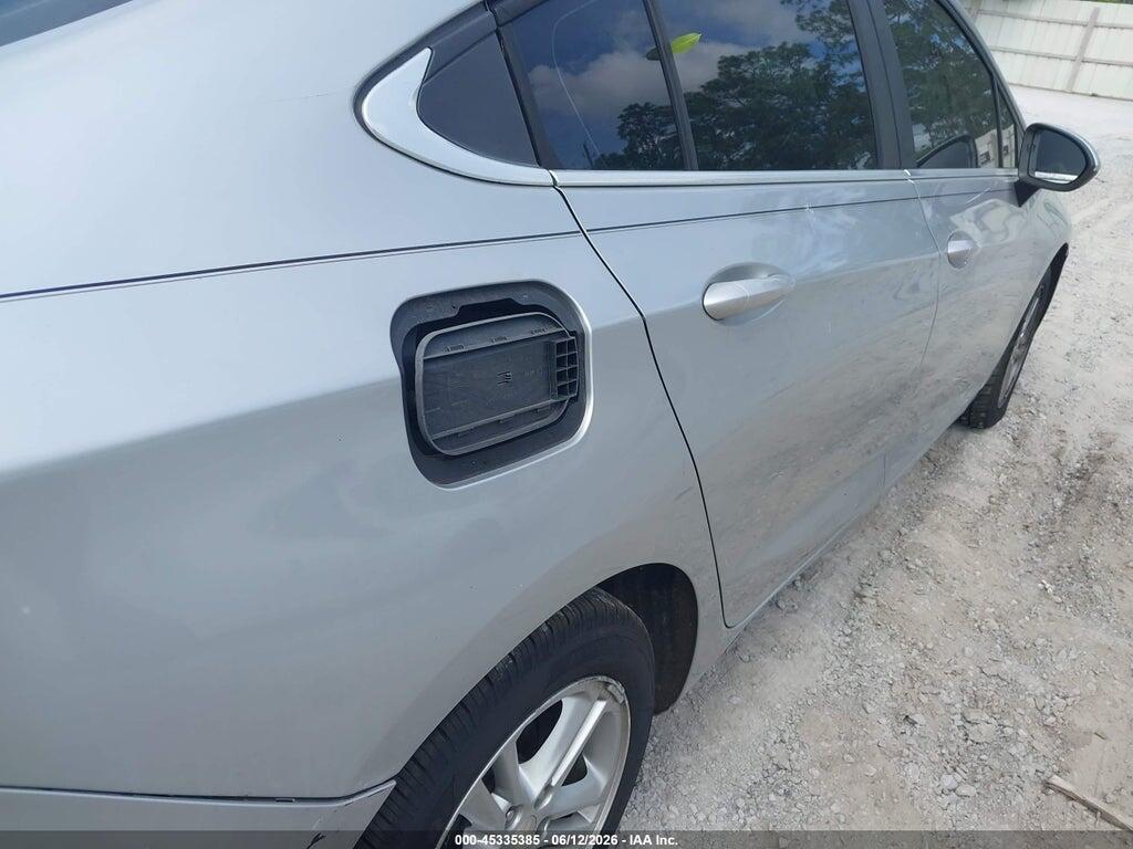 1G1BE5SM1J7152605 2018 CHEVROLET CRUZE photo no. 6