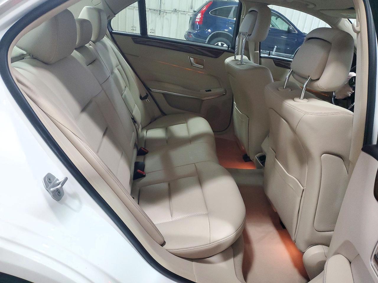 2014 MERCEDES-BENZ E 350 — Фото 10 из 12