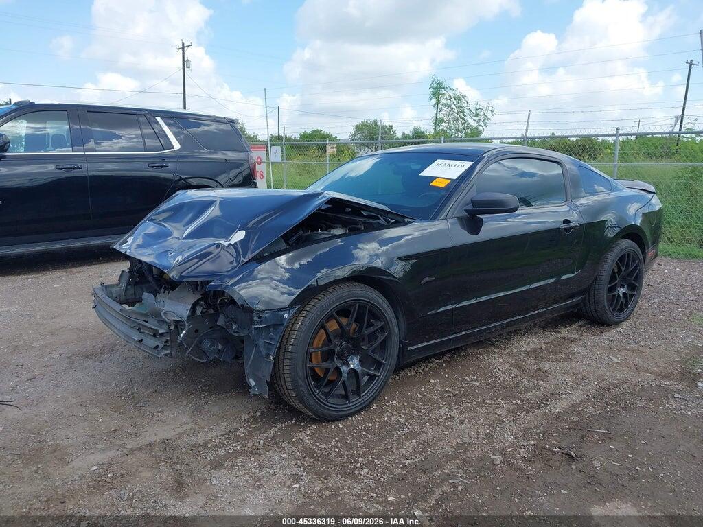 1ZVBP8AMXE5274611 2014 FORD MUSTANG photo no. 2