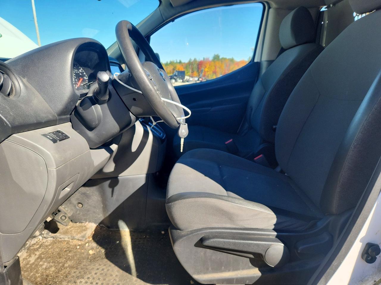 2020 NISSAN NV200 SV — Фото 7 из 13