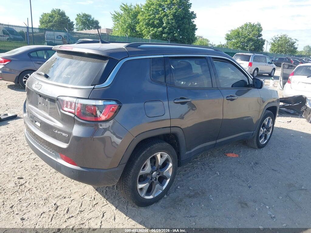 3C4NJDCB8KT747648 2019 JEEP COMPASS photo no. 4