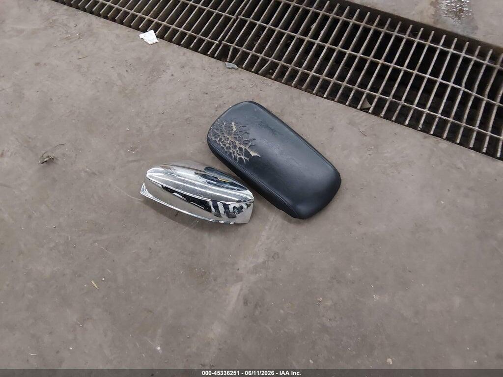 1C3BC1FB7BN552314 2011 CHRYSLER 200 photo no. 12