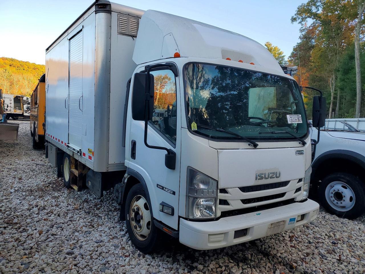 2016 ISUZU NQR DELIVERY TRUCK — Фото 4 из 13