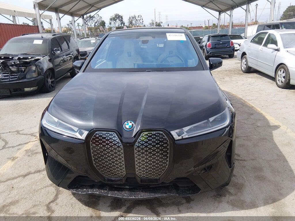 WB523CF06RCR48869 2024 BMW IX photo no. 12