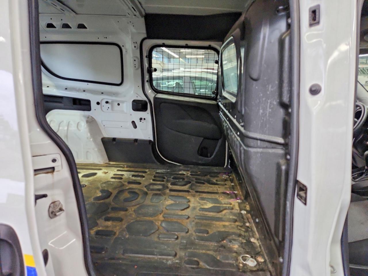 2020 RAM PROMASTER CITY DELIVERY VAN — Фото 11 из 13