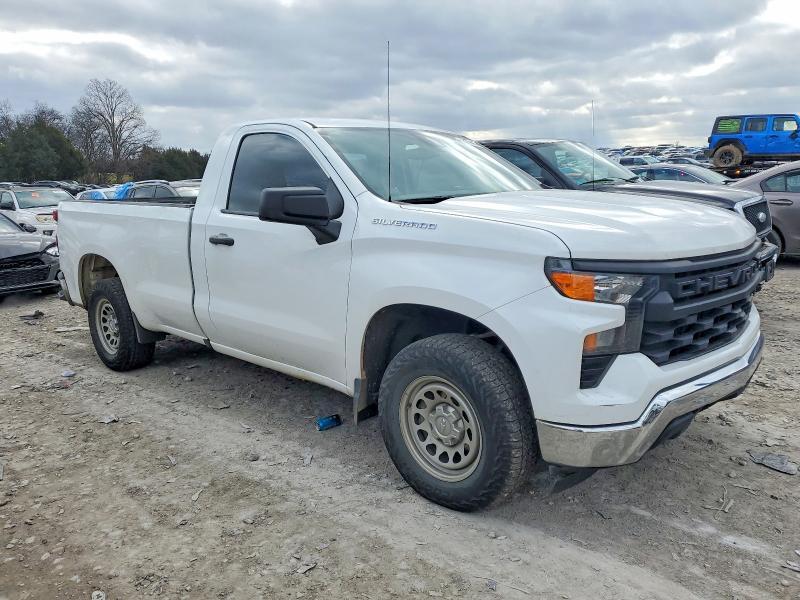 2023 CHEVROLET SILVERADO C1500 — Фото 4 из 12