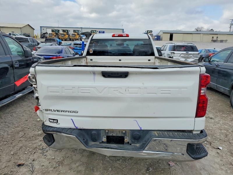 2023 CHEVROLET SILVERADO C1500 — Фото 6 из 12