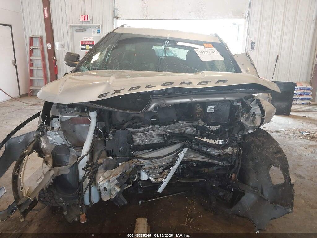 1FM5K8D89HGD39062 2017 FORD EXPLORER photo no. 11
