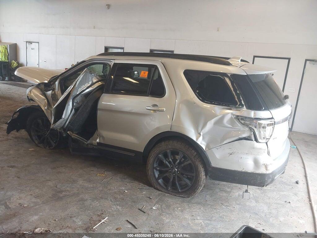 1FM5K8D89HGD39062 2017 FORD EXPLORER photo no. 3
