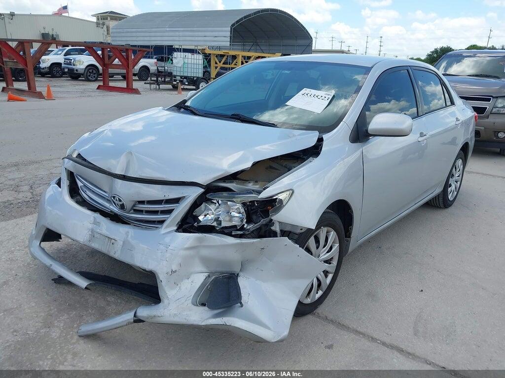 5YFBU4EE8DP220054 2013 TOYOTA COROLLA photo no. 2