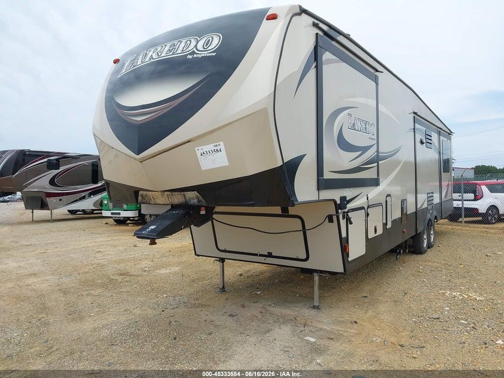4YDF34220KE600642 2019 KEYSTONE 5TH WHEEL CAMPER photo no. 2