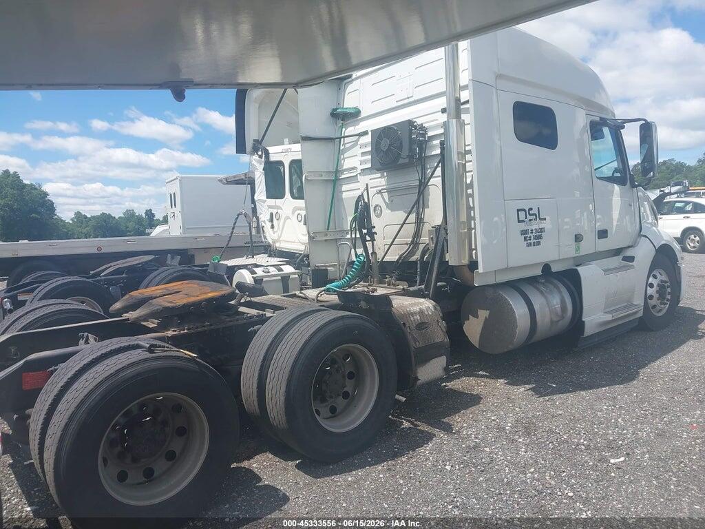 4V4NC9EHXKN198354 2019 VOLVO VNL photo no. 4