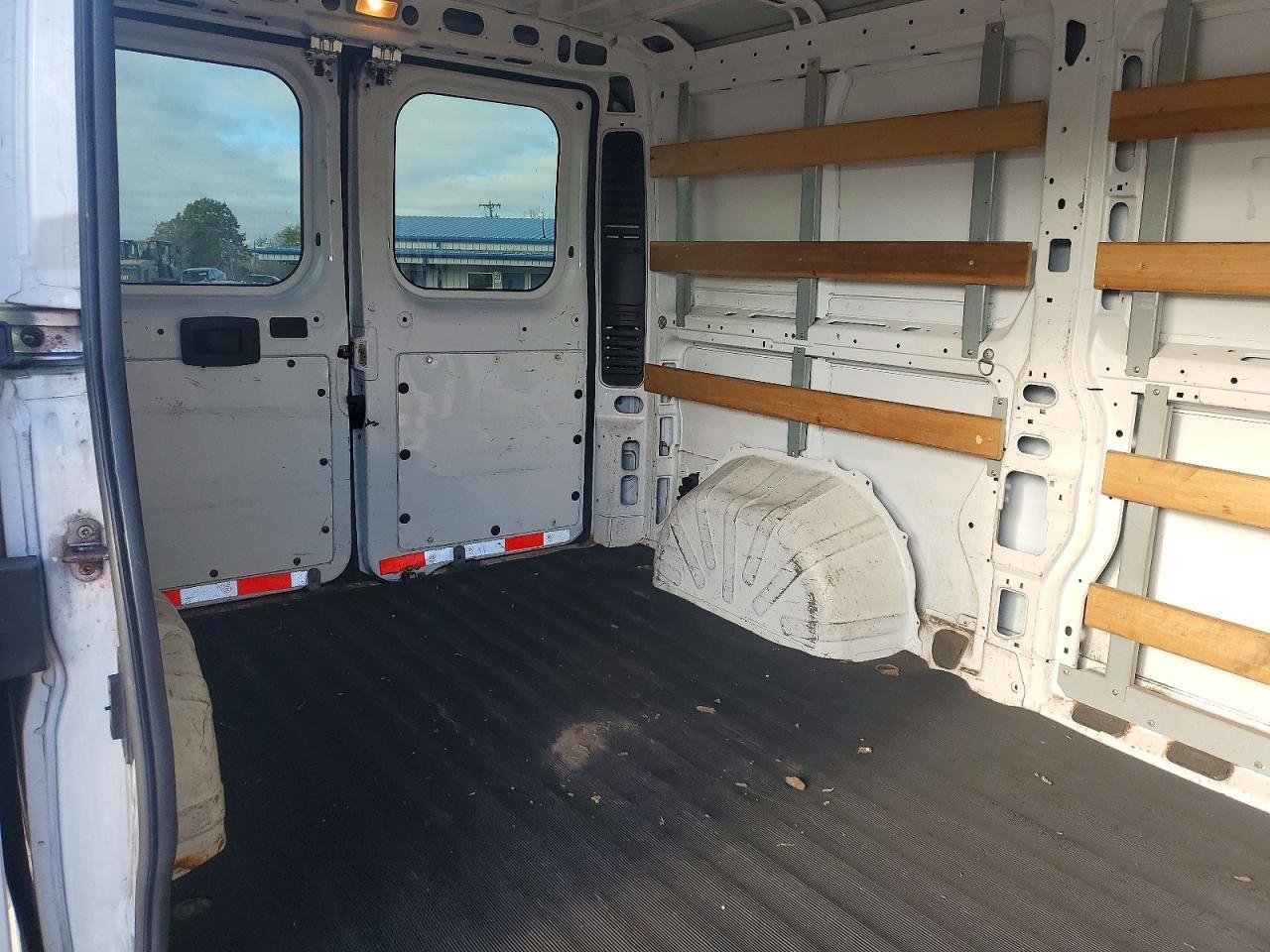 2017 RAM PROMASTER 1500 1500 STANDARD — Фото 10 из 13