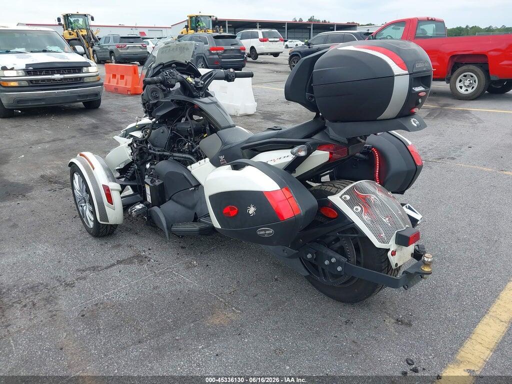 2BXNCBC16DV001038 2013 CAN-AM SPYDER ROADSTER photo no. 3