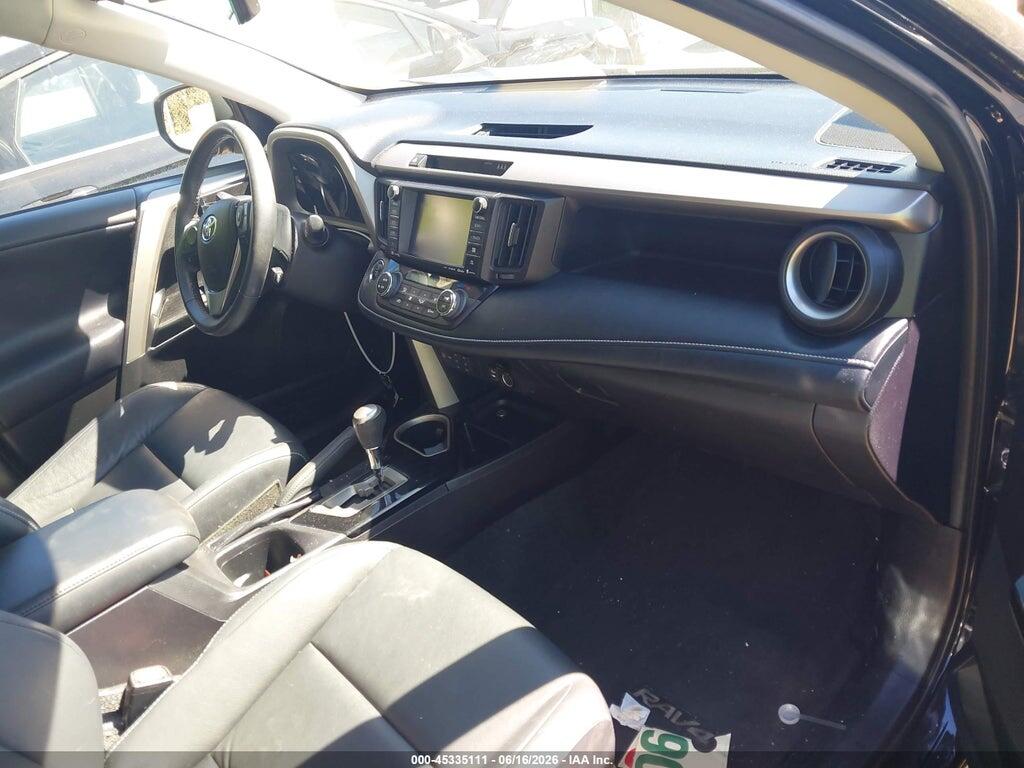 2T3DFREVXHW695278 2017 TOYOTA RAV4 photo no. 5