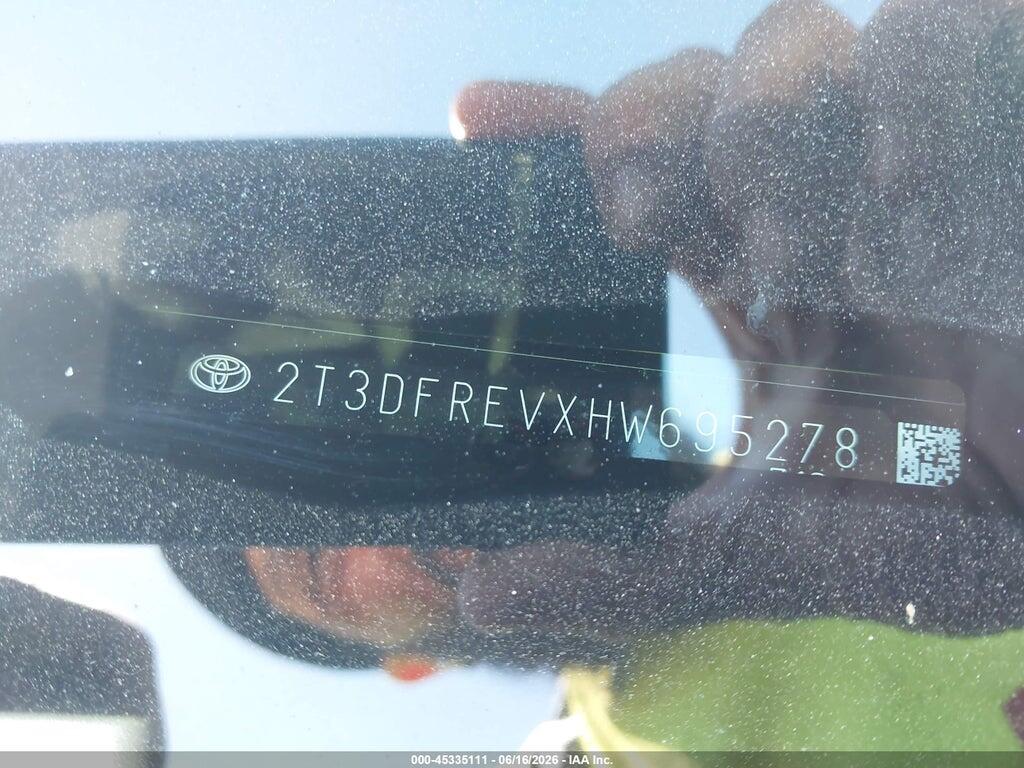 2T3DFREVXHW695278 2017 TOYOTA RAV4 photo no. 9