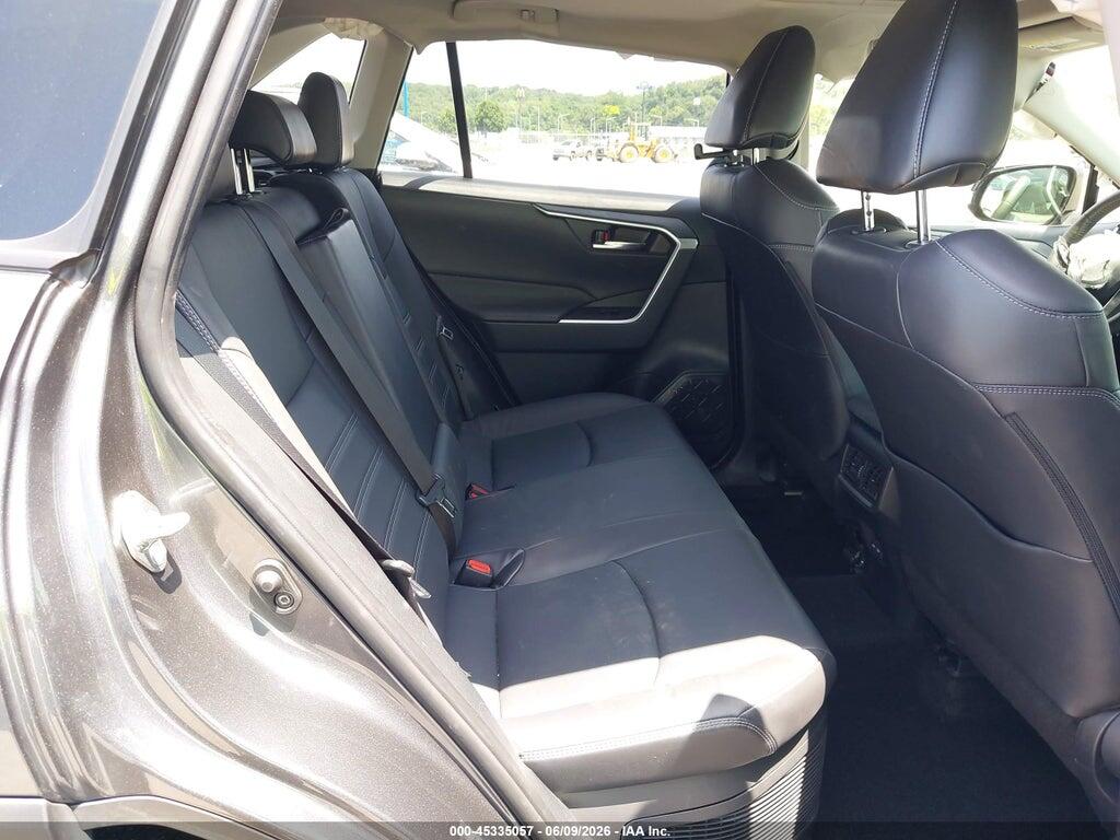 JTMB6RFV5ND531547 2022 TOYOTA RAV4 HYBRID photo no. 8