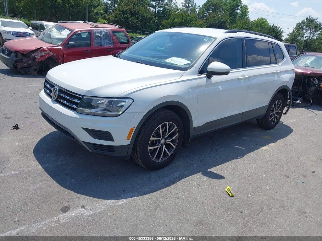 3VV3B7AXXKM199152 2019 VOLKSWAGEN TIGUAN photo no. 2