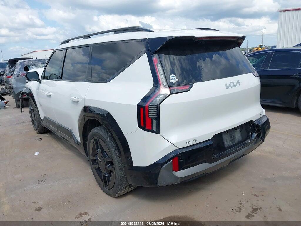 KNDAEFS50R6033382 2024 KIA EV9 photo no. 3
