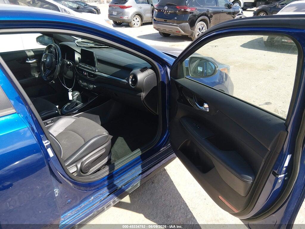 3KPF34AD1ME404576 2021 KIA FORTE photo no. 5