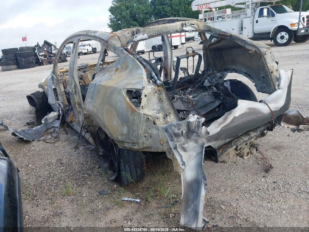 7SAYGDED8TA478576 2026 TESLA MODEL Y photo no. 3