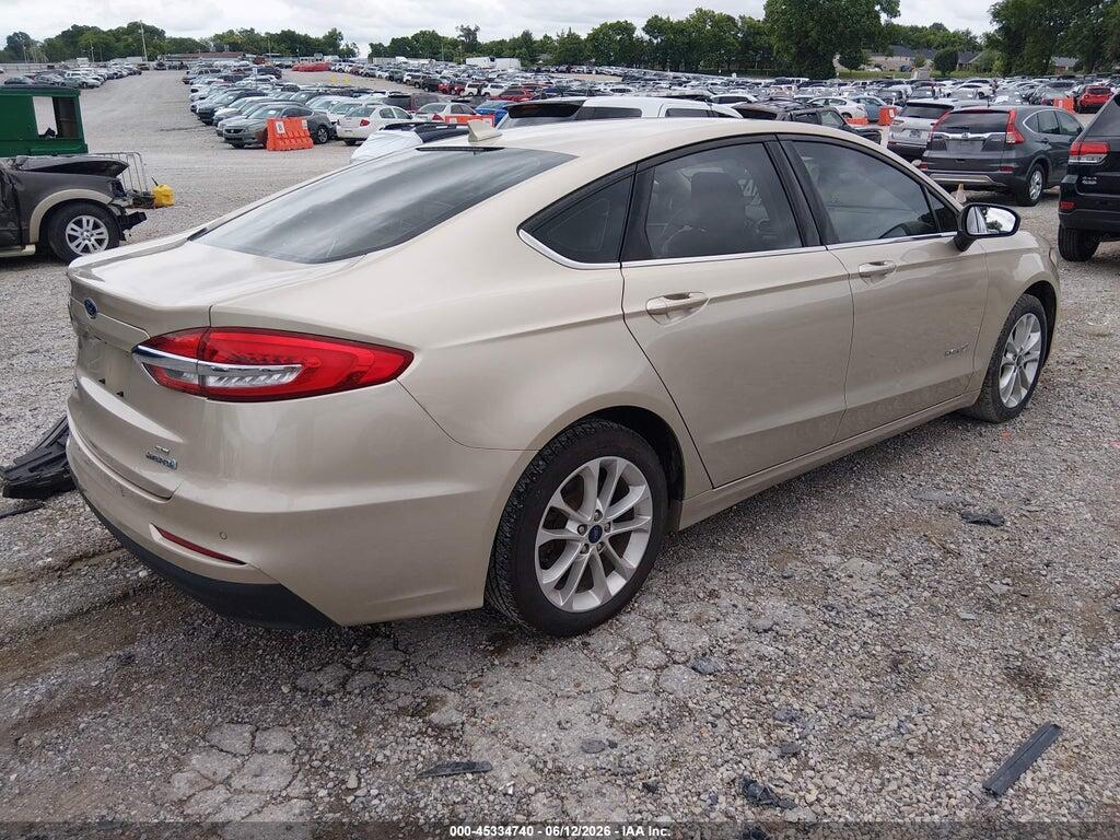 3FA6P0LU7KR119953 2019 FORD FUSION HYBRID photo no. 4