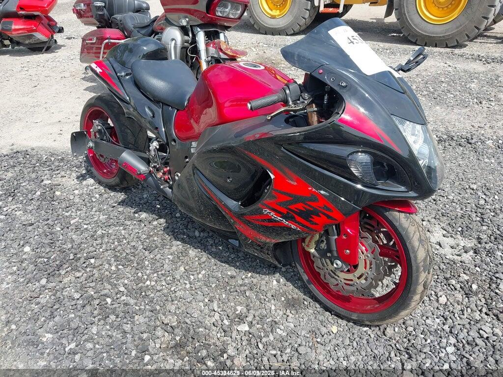 JS1GX72B5D2102030 2013 SUZUKI GSX1300 photo no. 1