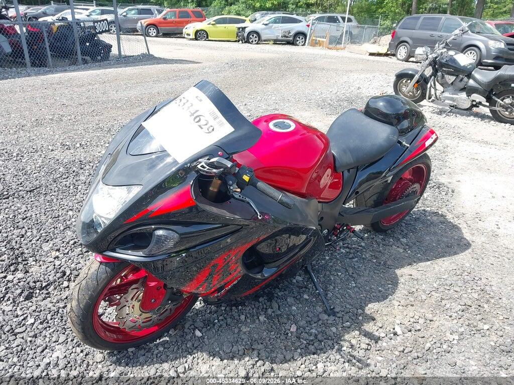 JS1GX72B5D2102030 2013 SUZUKI GSX1300 photo no. 2