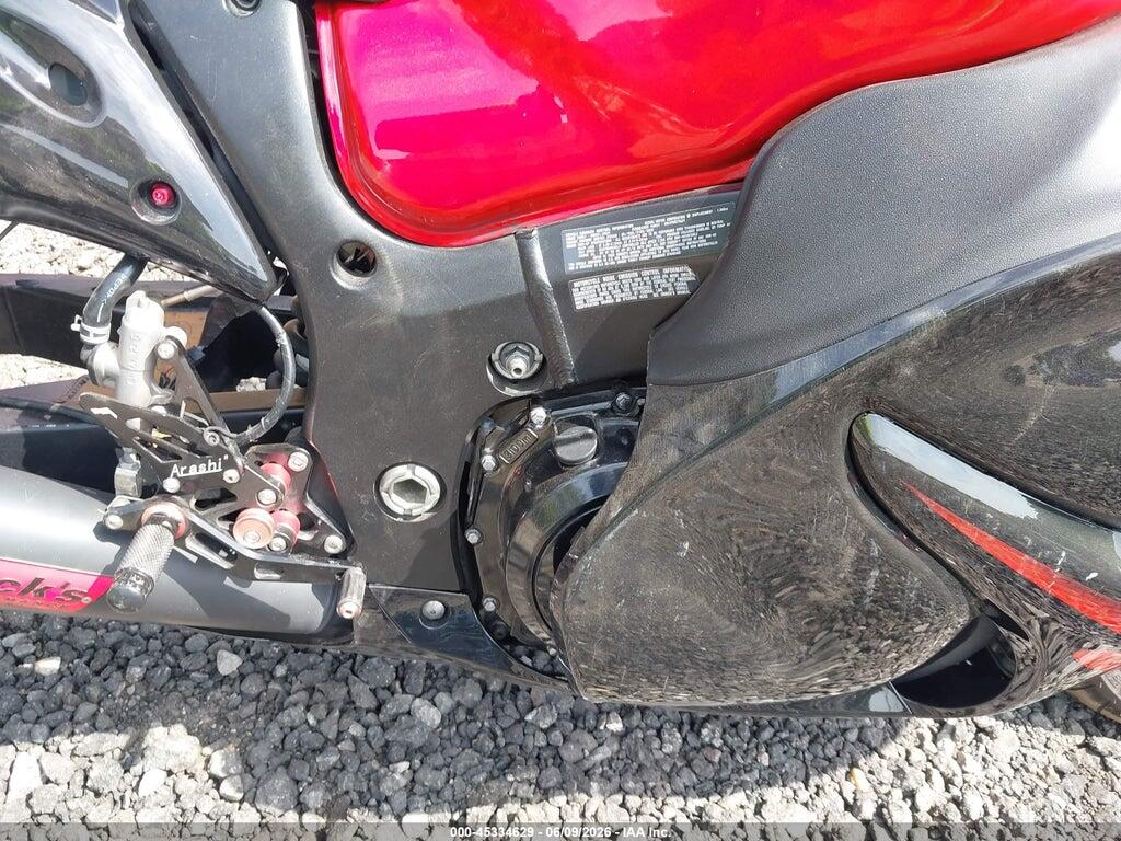 JS1GX72B5D2102030 2013 SUZUKI GSX1300 photo no. 8