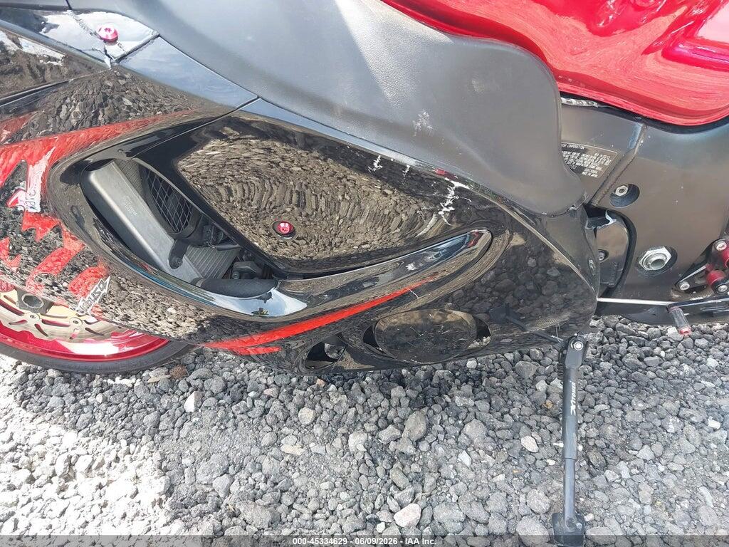 JS1GX72B5D2102030 2013 SUZUKI GSX1300 photo no. 9