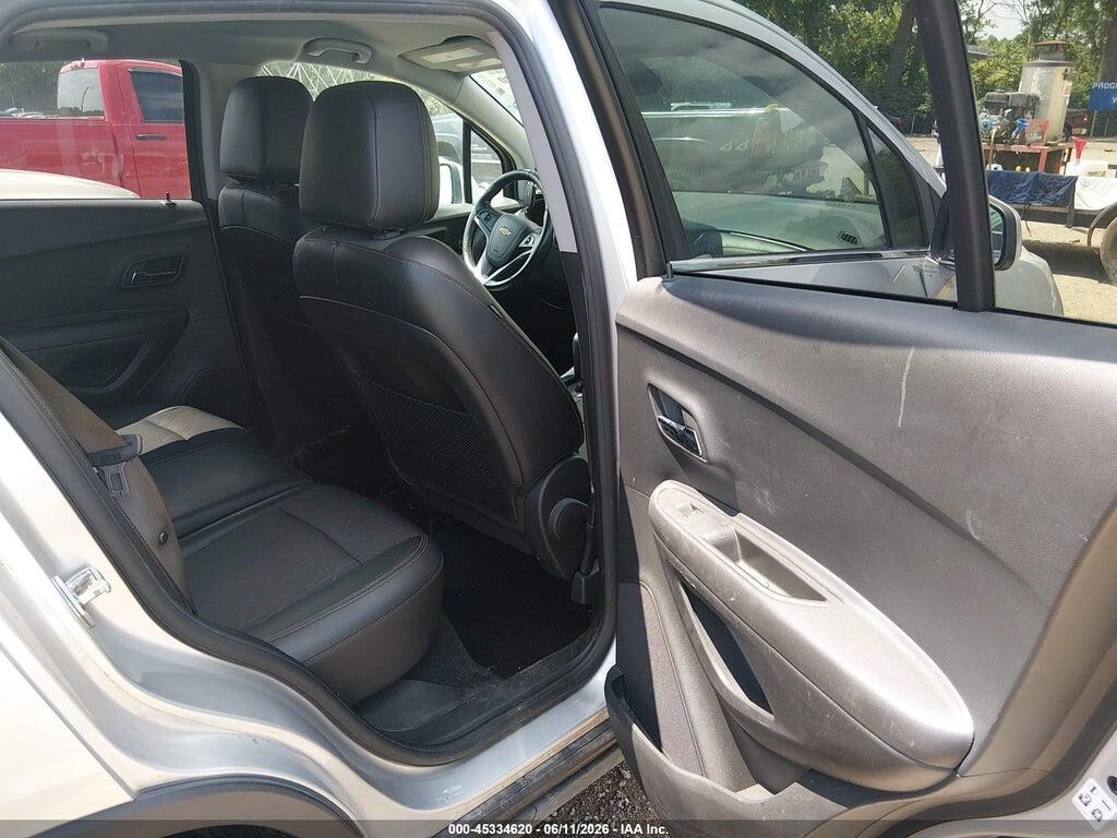 KL7CJLSB4JB685908 2018 CHEVROLET TRAX photo no. 8