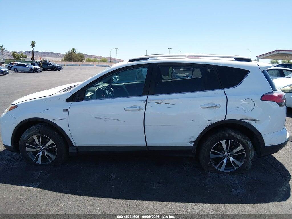 2T3WFREV9JW458473 2018 TOYOTA RAV4 photo no. 6