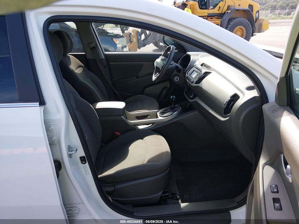 KNDPCCA20C7243312 2012 KIA SPORTAGE photo no. 5