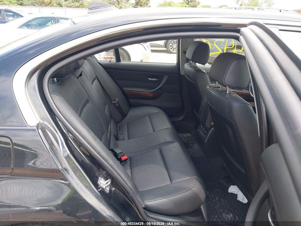 WBAPN7C57AA778546 2010 BMW 335D photo no. 8