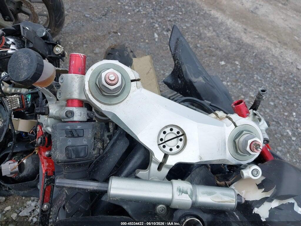 ZDM1XBMVXCB018097 2012 DUCATI SUPERBIKE photo no. 7