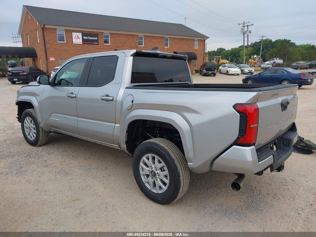 3TYKB5FN5TT039370 2026 TOYOTA TACOMA photo no. 3