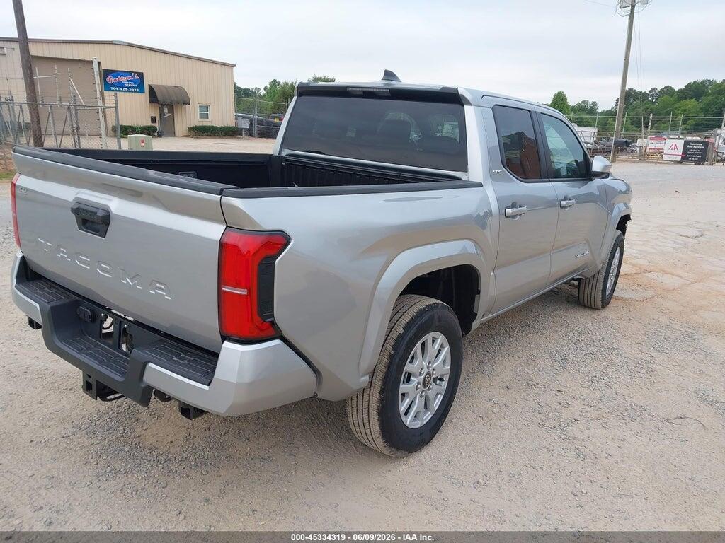 3TYKB5FN5TT039370 2026 TOYOTA TACOMA photo no. 4