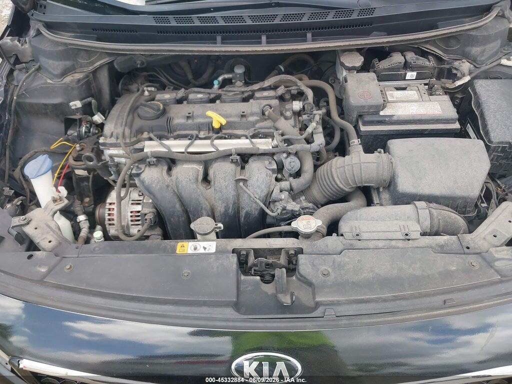 3KPFK4A75JE175649 2018 KIA FORTE photo no. 10