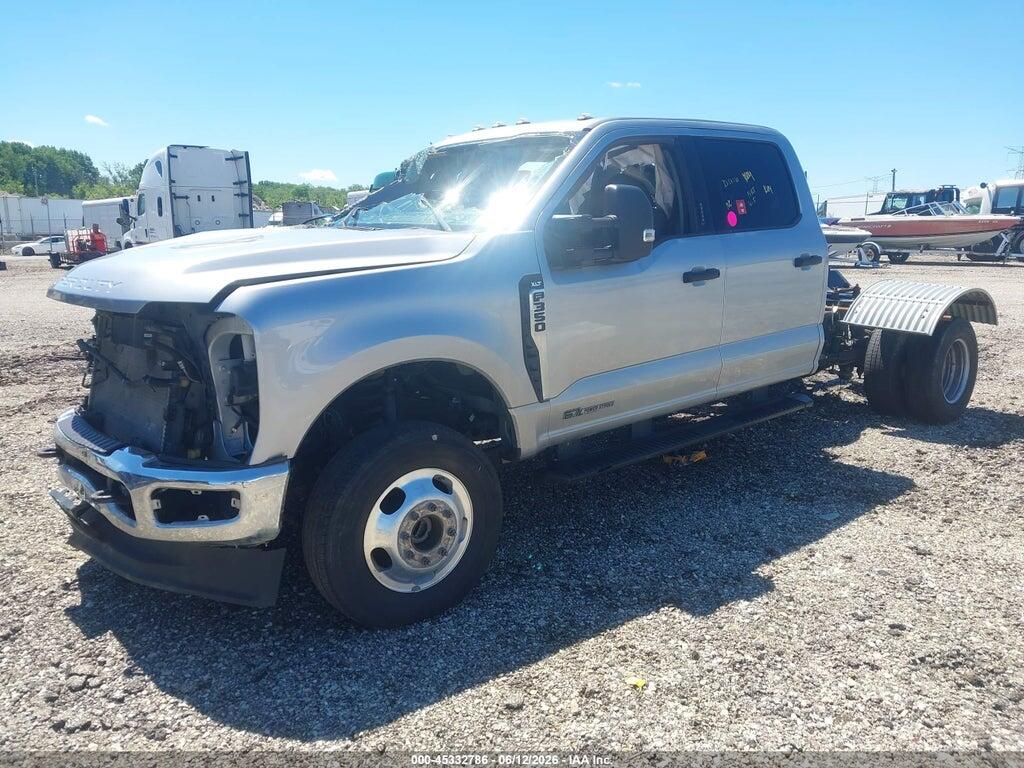 1FT8W3DT2PED51531 2023 FORD F-350 photo no. 2