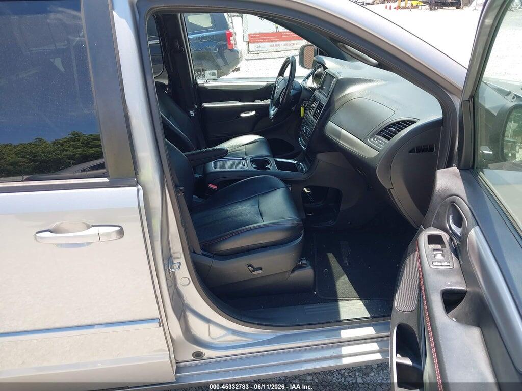 2C4RDGEG0HR566736 2017 DODGE GRAND CARAVAN photo no. 5