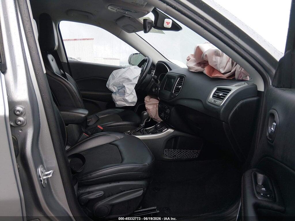 3C4NJDBB1HT628351 2017 JEEP NEW COMPASS photo no. 5