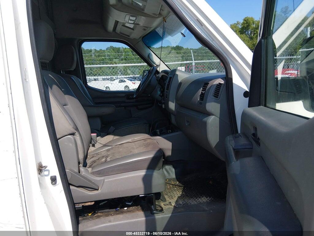 1N6BF0LY4GN812307 2016 NISSAN NV CARGO NV2500 HD photo no. 5