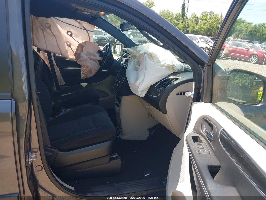2C4RDGBG0GR365597 2016 DODGE GRAND CARAVAN photo no. 5