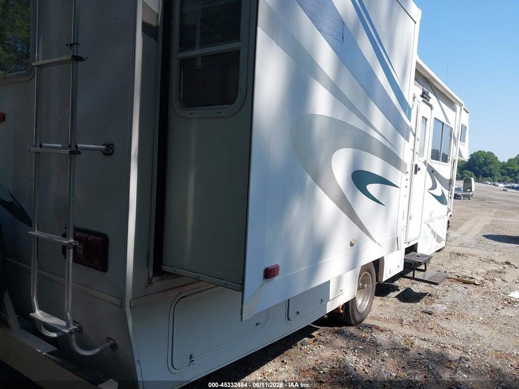 1FDXE45S76HA65919 2006 FORD E-450 CUTAWAY photo no. 4