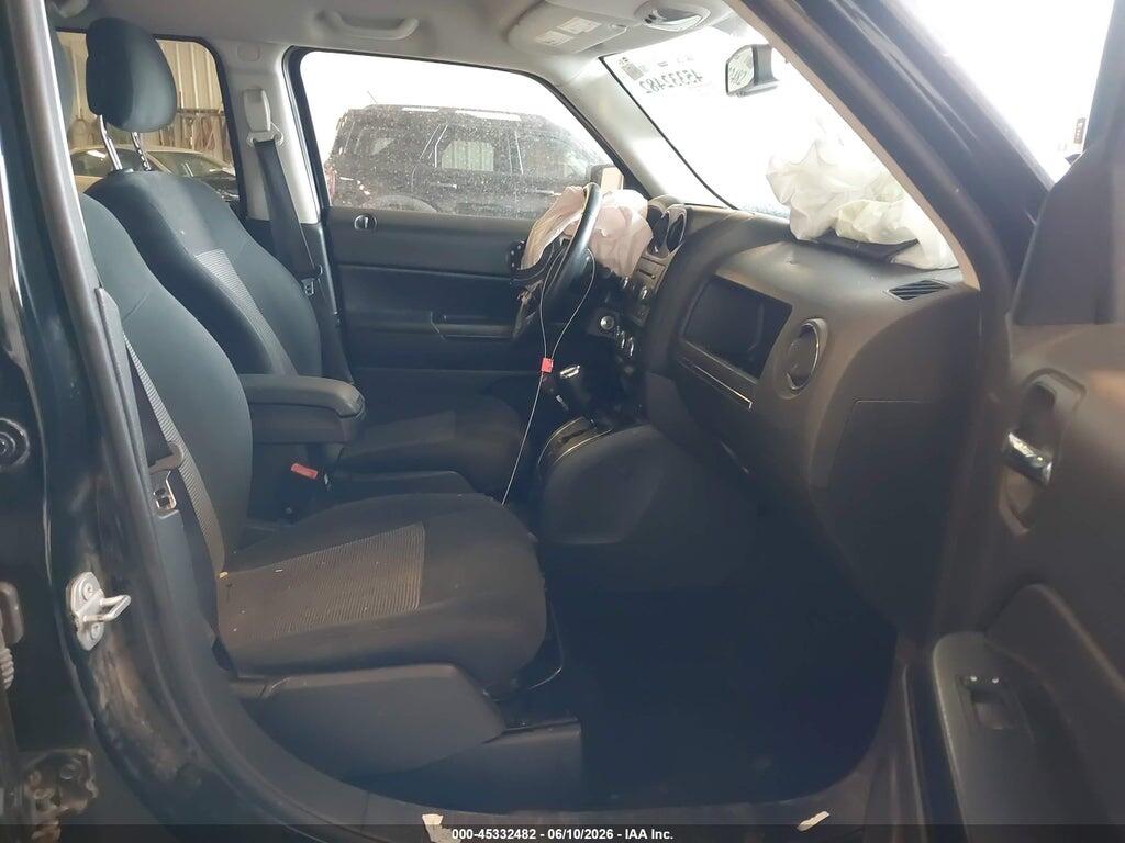 1C4NJPFB4HD184612 2017 JEEP PATRIOT photo no. 5