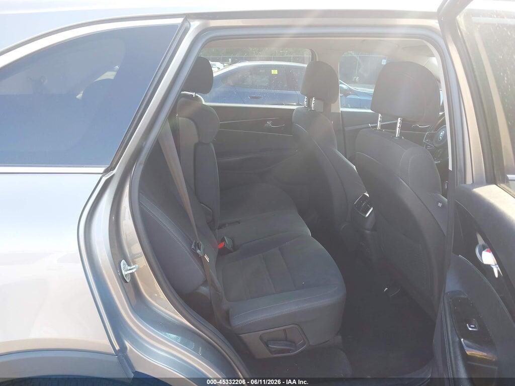5XYPGDA35HG293846 2017 KIA SORENTO photo no. 8